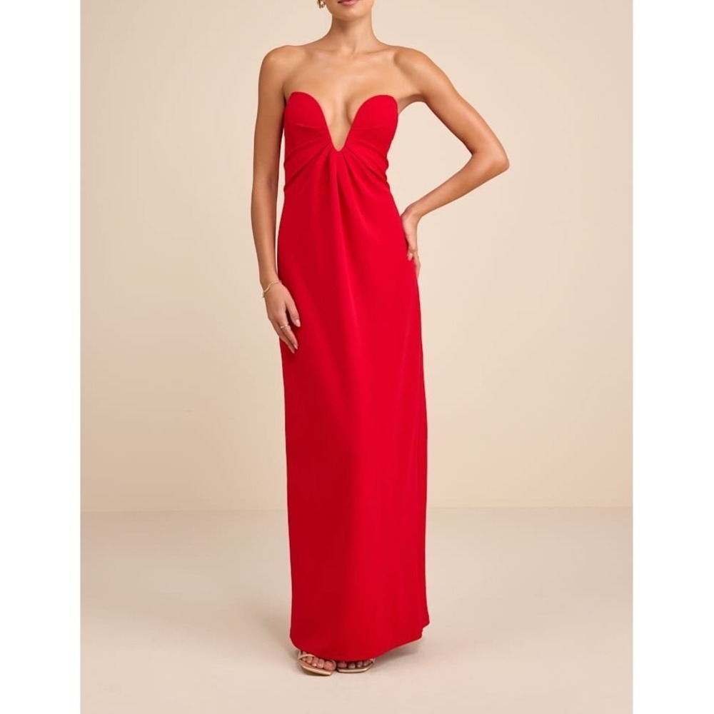NWT Lulus Thula Red Cutout U-Bar Column Maxi Dress Small